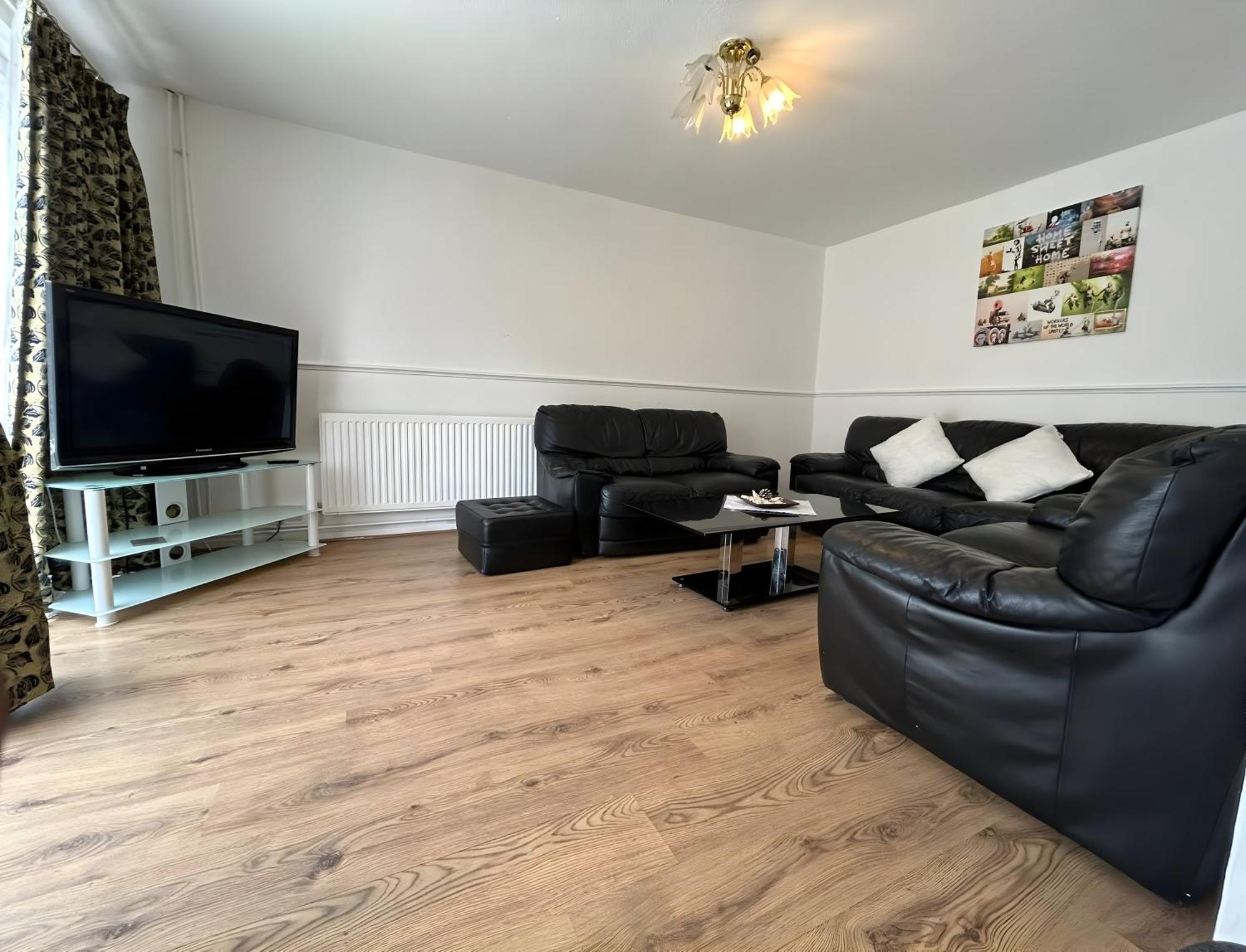 3 Bedroom House By M40 J4 High Wycombe Kültér fotó